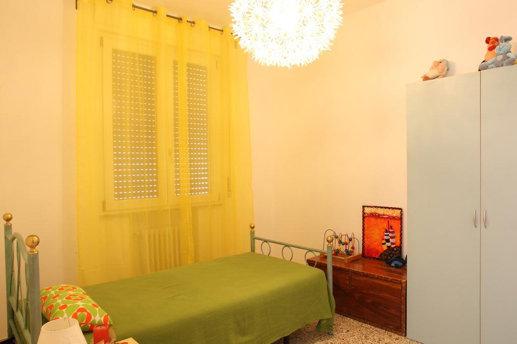 Summer And Winter Apartment Pescara Habitación foto